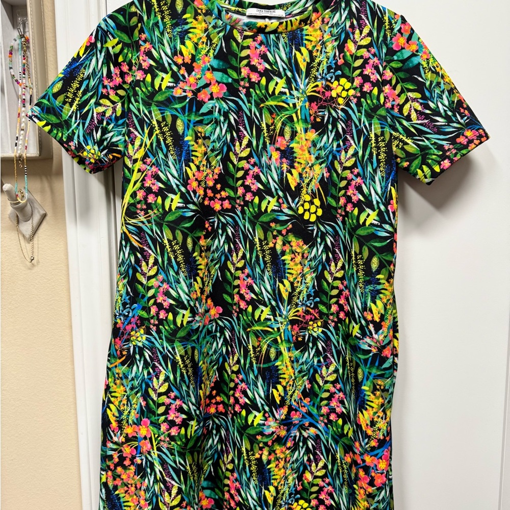 Zara Trafaluc Multicolor Patterned Dress/coverup so fun! Sz XS but stretchy.